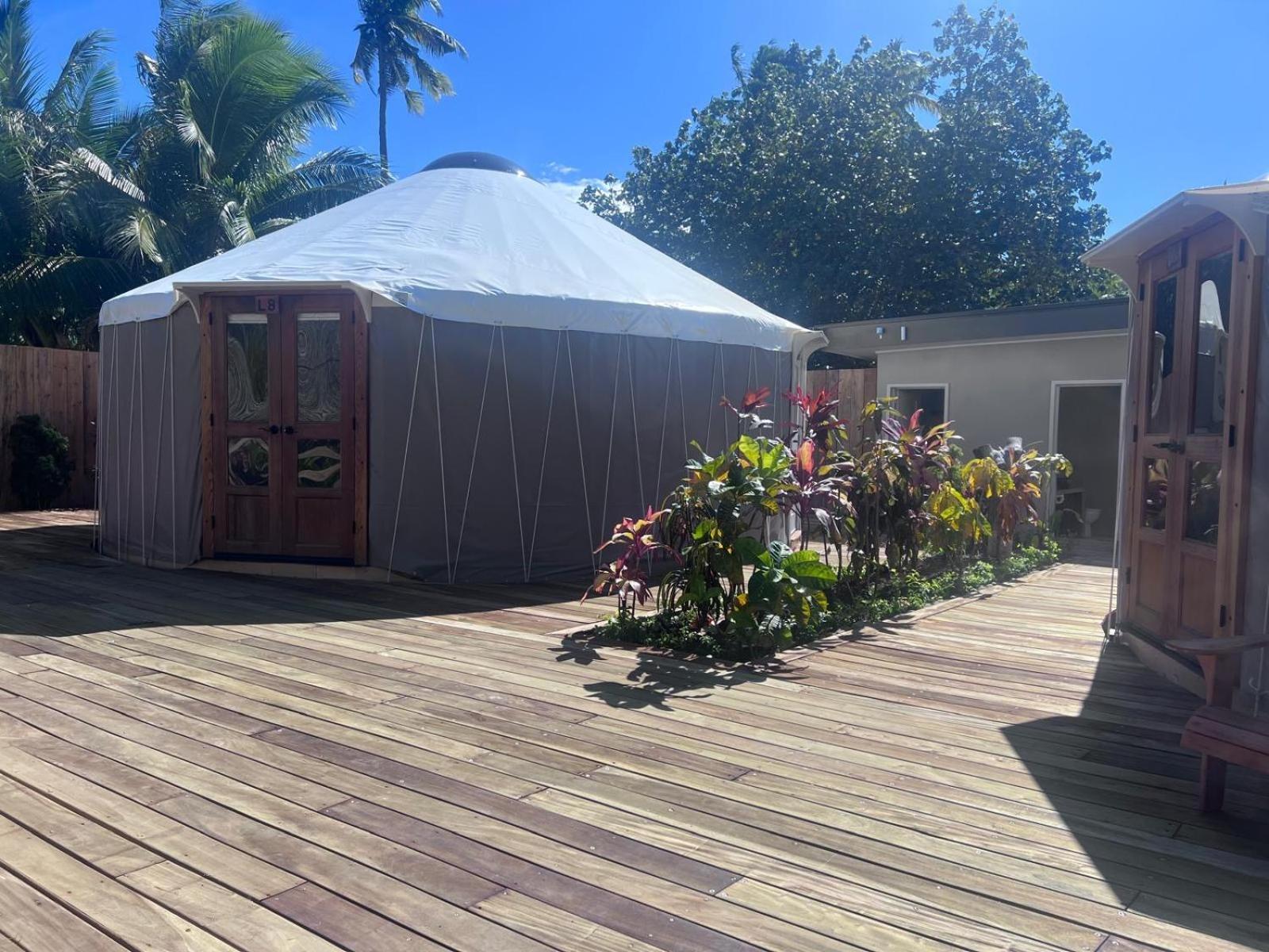 Paradise Cove Resort Naukacuvu Island Bagian luar foto